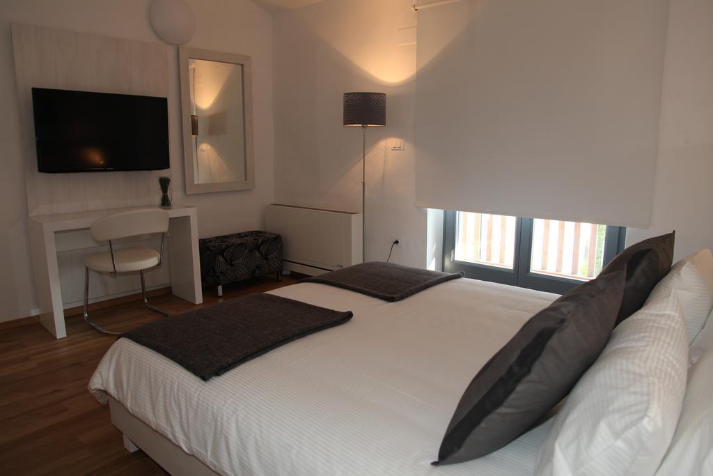 Boutique Hotel Dvor Доброво Номер фото
