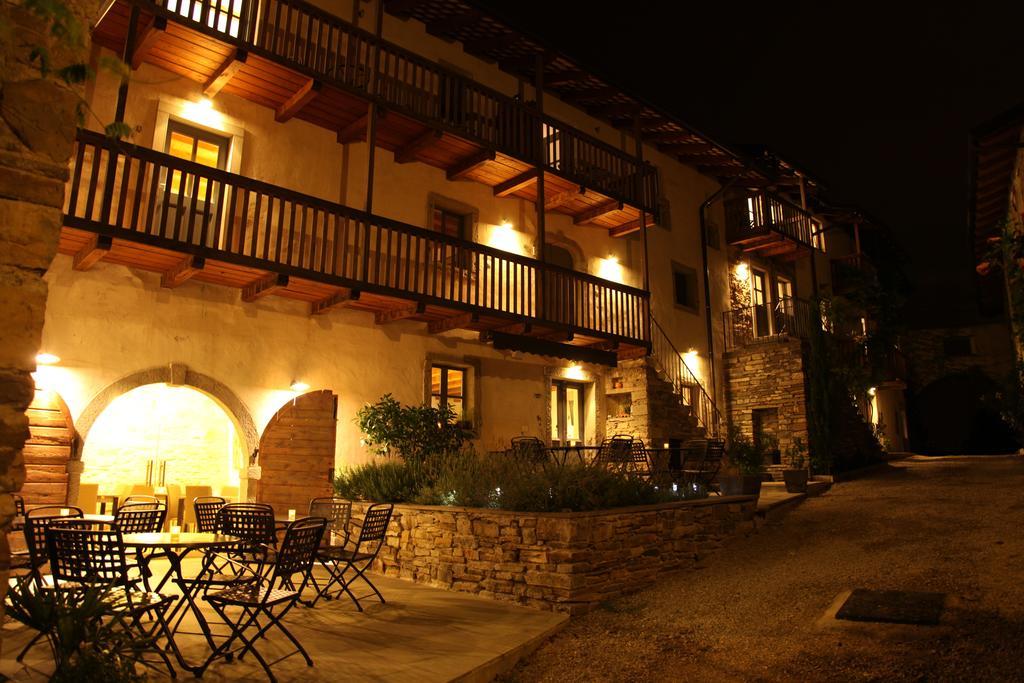 Boutique Hotel Dvor Доброво Экстерьер фото