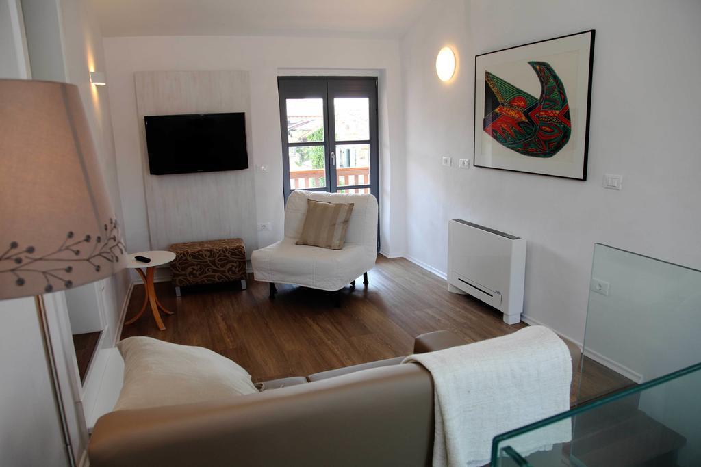 Boutique Hotel Dvor Доброво Номер фото